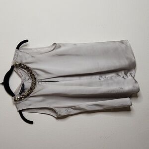 Jones New York jeweled blouse R18